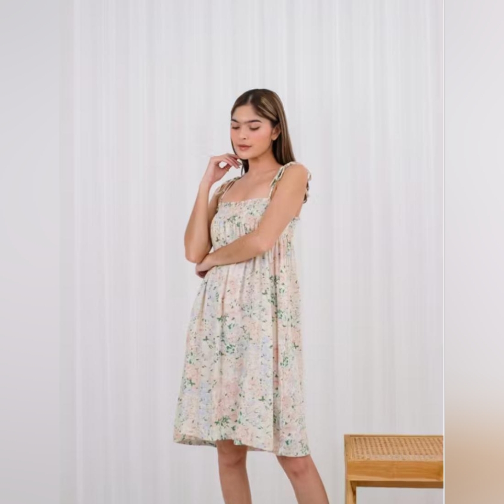 Floral Sleeveless Dress